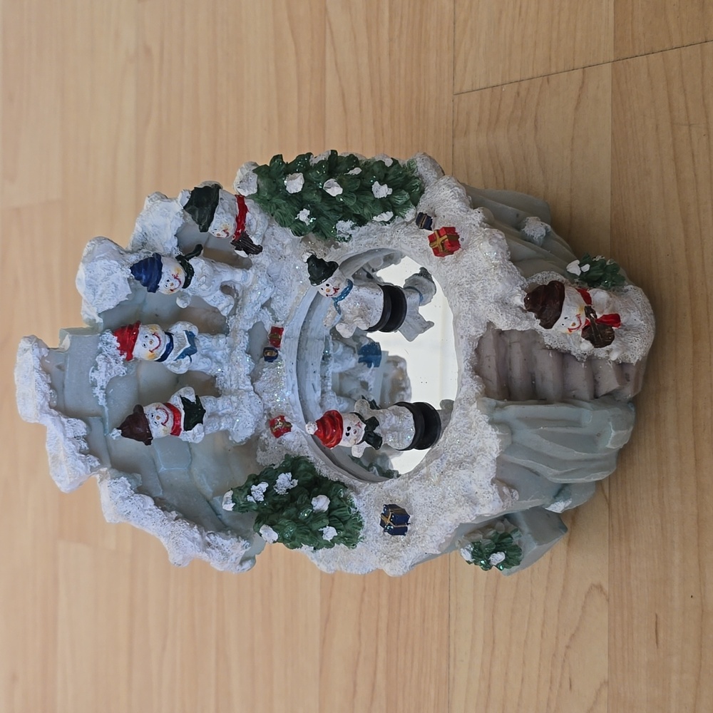 Vintage Snowman Music Box with Magnetic Skaters 5"×5"
